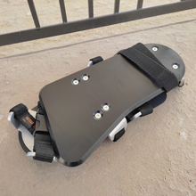 Charger l'image dans la galerie, Semelles de glisse avec pièces couleur alu et sangles noires 06.