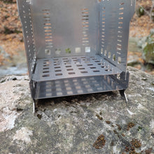 Charger l'image dans la galerie, Plaque de fond pour réchaud à bois – Photo 02
